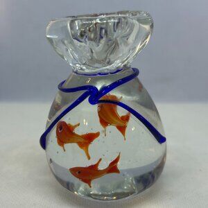 Vintage! Art Glass 3 Fishes in a Bag Paper Weight 10oz. ~ 3" x 2.5"